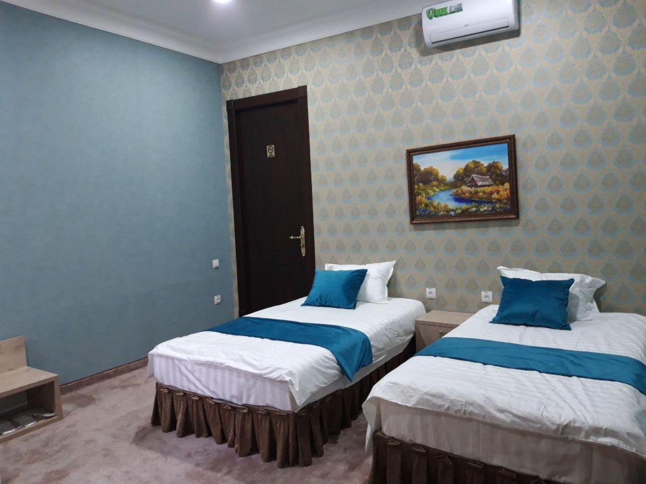 Globus Hotel - 塔什干全球商务宾馆 Teshabayguzar Eksteriør billede